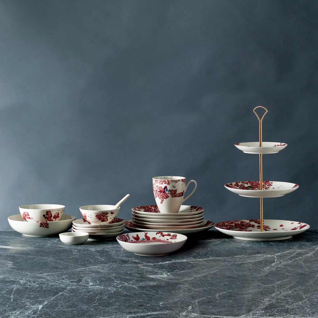 A CURIOUS TOILE Set of 4 x 15cm Assorted Side Plate (Red)